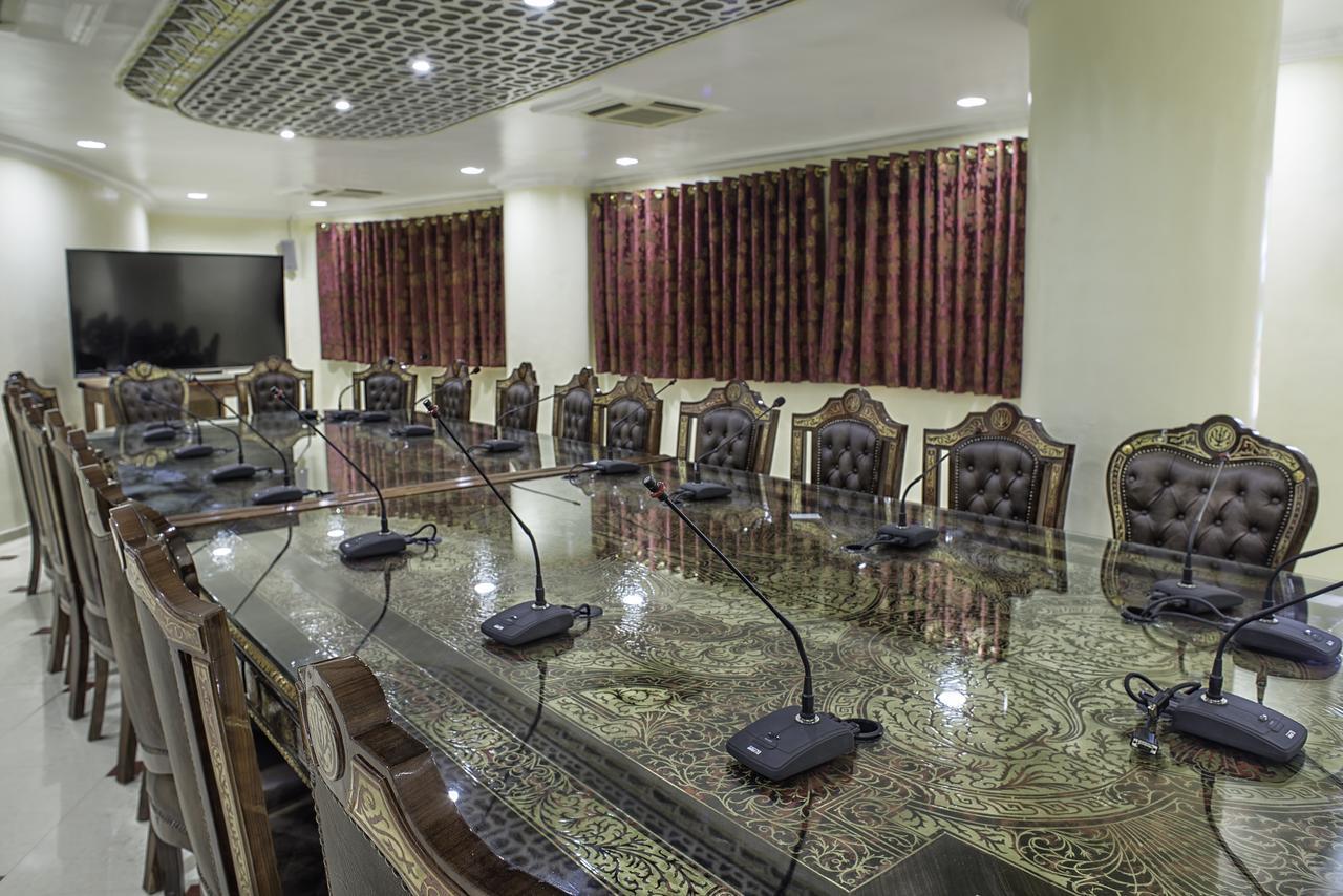 Hotel Ville Des Roses Blida Exterior photo